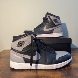 Jordan Men's Black and Gray High-Top Sneakers